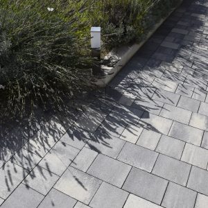 Granitgrauschattiert